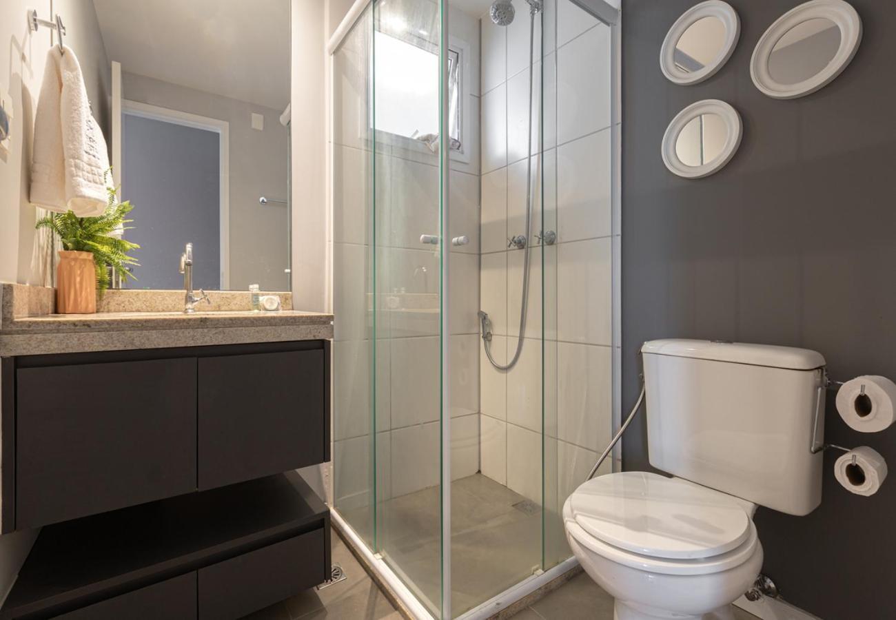 Apartamento Easy Star - Com 2 Quartos No Coracao Do Campo Belo - Gm01h
